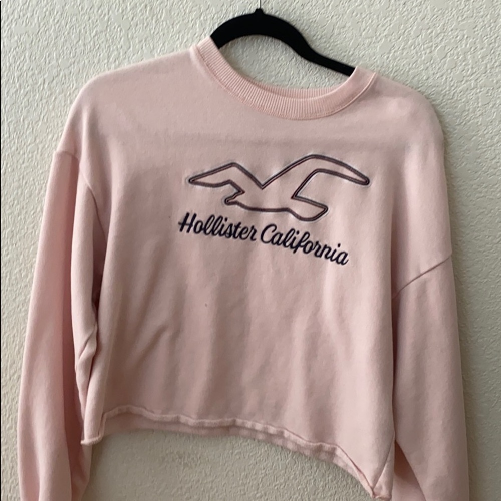 hollister cropped sweater